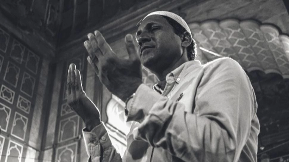 Dari Pembenci Al-Quran Jadi Mualaf: Begini Kisah Mengejutkan Politikus Anti-Islam