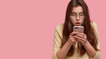 FOMO Bikin Stres? Apa Itu FOMO Kenali Penyebab dan Cara Mengatasinya