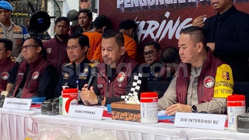 Awal Mula Pabrik Ekstasi Milik Pasutri Di Medan Terbongkar, Seminggu Produksi 600 Pil Haram