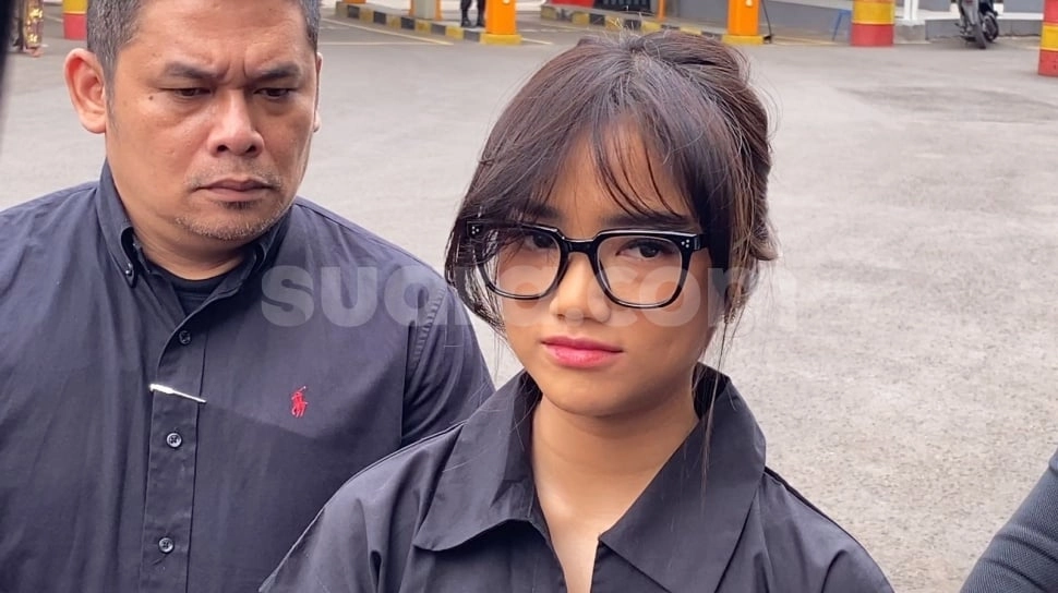 Fuji Disebut Akan Diundang Nikahan Aaliyah dan Thariq, Bakalan Datang?
