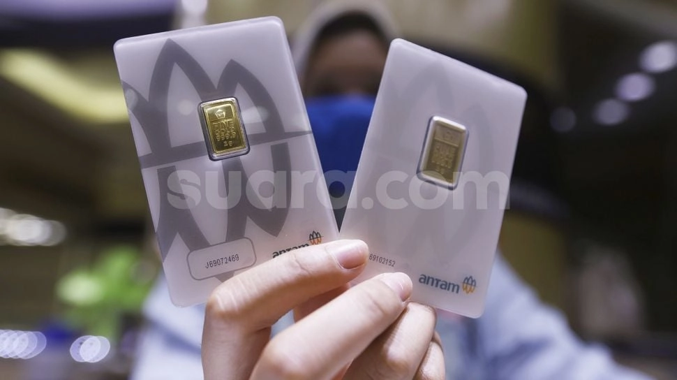 Harga Emas Antam Melesat, Tembus Rp 1.355.000 Per Gram
