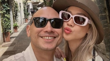 Jalan-jalan ke Italia di Tengah Kasus Sang Suami, Intip 5 Potret BCL Pamer Pose Romantis Bareng Tiko Wardhana