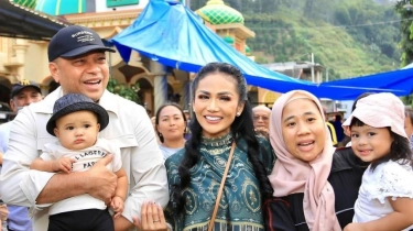 Sisi Lain Raul Lemos saat Momong Ameena dan Azura Disorot: Pantas Kris Dayanti Klepek-Klepek