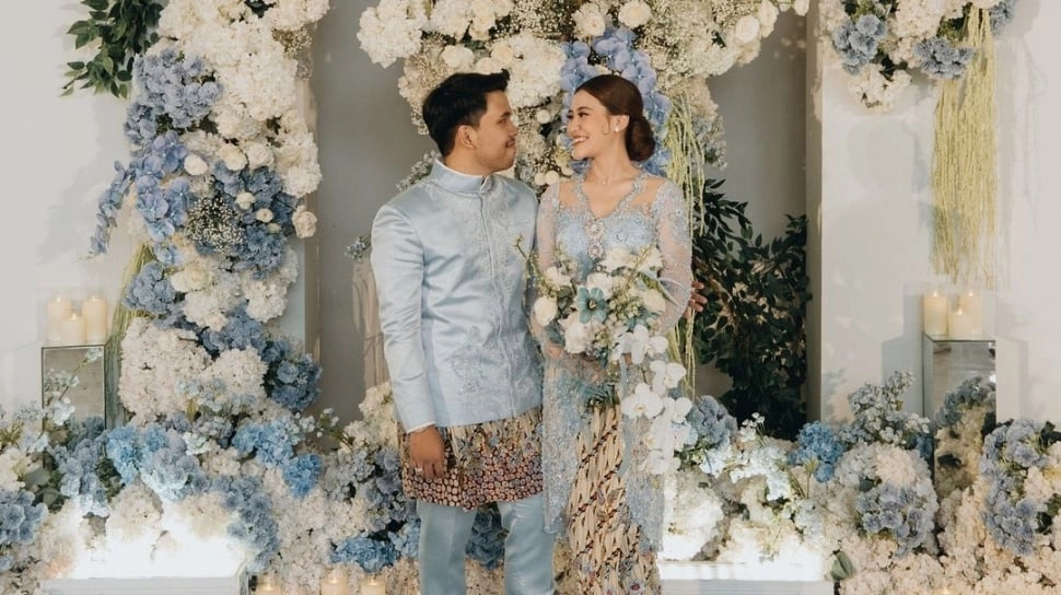 Detail Kebaya Aaliyah Massaid Saat Lamaran Jadi Sorotan, Ternyata Buatan Desainer Ini