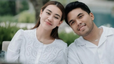 Momen Haru Lamaran Aaliyah Massaid, Adjie Massaid Ikut 'Hadir' di Sebelah Reza Artamevia