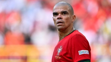 Roberto Martinez Sebut Pepe Contoh Pesepak Bola Profesional Sejati