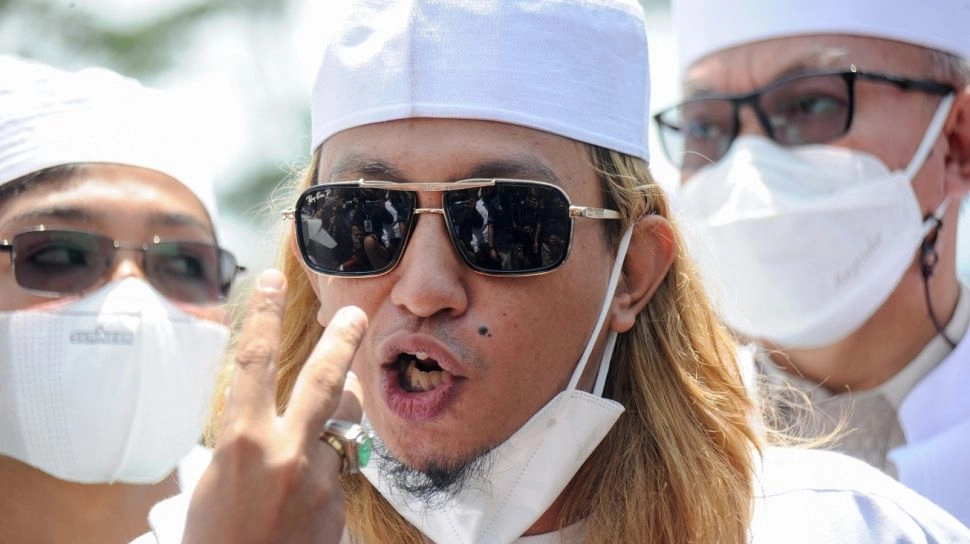 Ribut dengan Rhoma Irama, Habib Bahar Bin Smith Lulusan Mana?