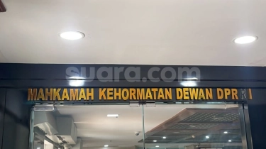 PPATK Ungkap Ribuan, Baru 82 Anggota DPR Pelaku Judi Online Dilaporkan ke MKD, Kok Beda?