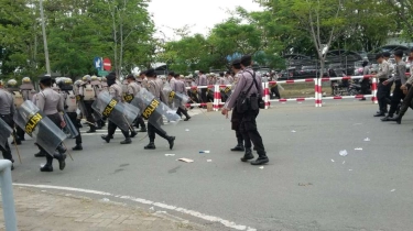 'Kado' IPW di HUT Bhayangkara ke-78: Kekerasan Polisi Sulit Dicegah jika Pimpinan Polri Tak Becus Awasi Anak Buahnya