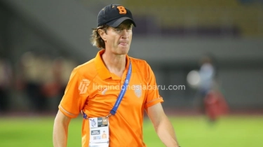 Pieter Huistra Ungkap Alasan Pemain Asing Anyar Borneo FC Belum Hadir