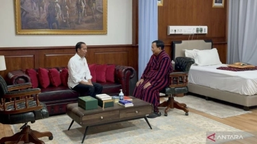 Prabowo Subianto Dijenguk Jokowi Usai Operasi Kaki, Berapa Lama Perlu Masa Pemulihan?