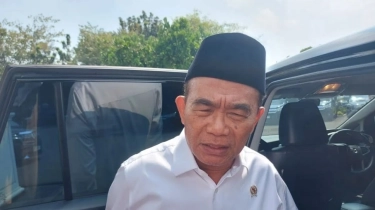 Menko PMK Muhadjir Effendy Sebut Mahasiswa Tak Dilarang Bayar UKT Pakai Pinjol, Asal...
