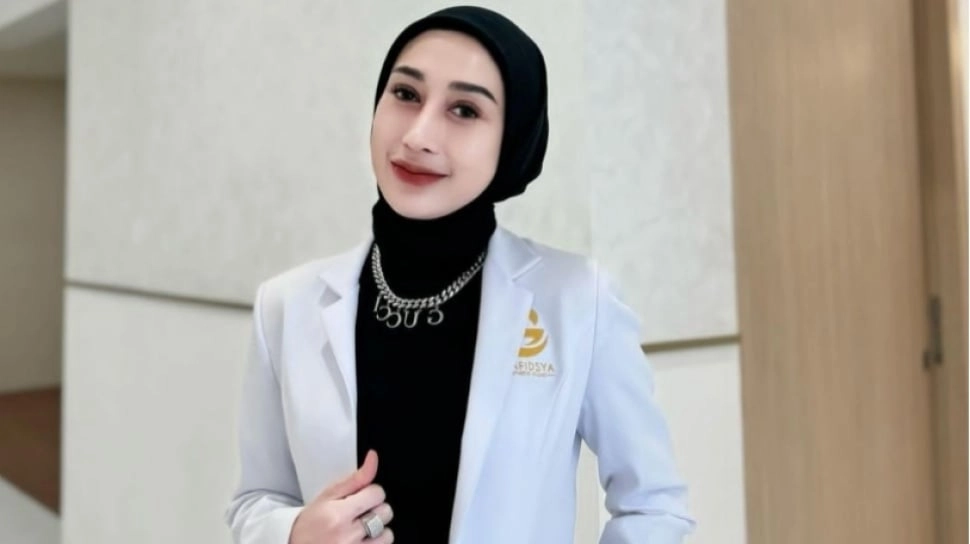 Rahasia Sukses ala dr. Reza Gladys: ''Berlari Meraih Bintang Tanpa Menabrak Pelari Lain''