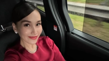 Batal Nikah dengan Muhammad Fardhana, Ayu Ting Ting Pamer Mobil Rp1,5 Miliar