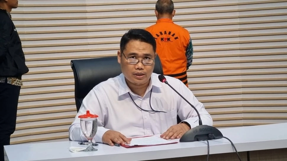 Kasus Impor Emas, Ini Alasan KPK Belum Tahan Pengusaha Siman Bahar