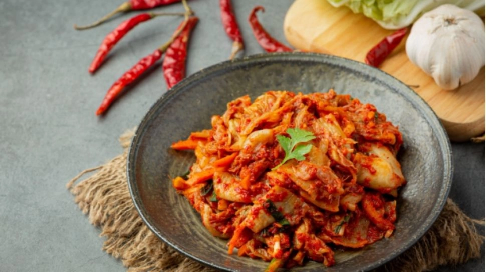 Bukan Cuma Soal Lidah! Ini 5 Alasan Ilmiah Kenapa Kita Suka Makan Pedas