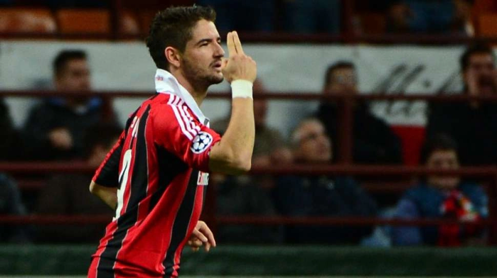 Dirumorkan ke Persib Bandung, Harga Alexandre Pato Lebih Murah dari Pemain PSBS Biak