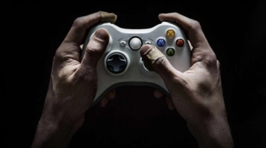 Tikus Main Game, Revolusi AI atau Eksperimen Gila?