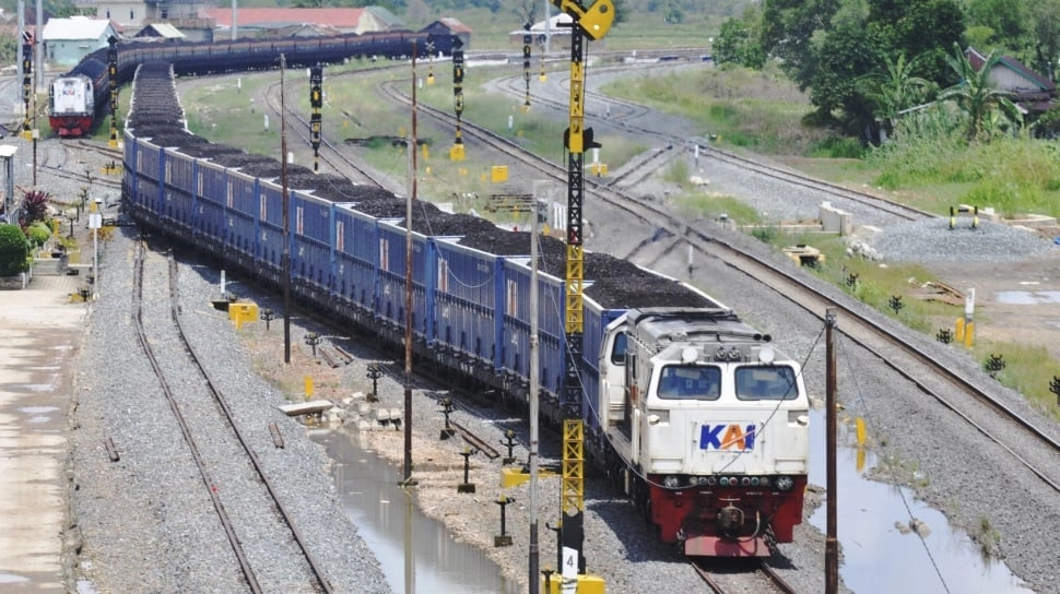 KAI Logistik Kelola 12 Juta Ton Barang Sepanjang Semester I 2024