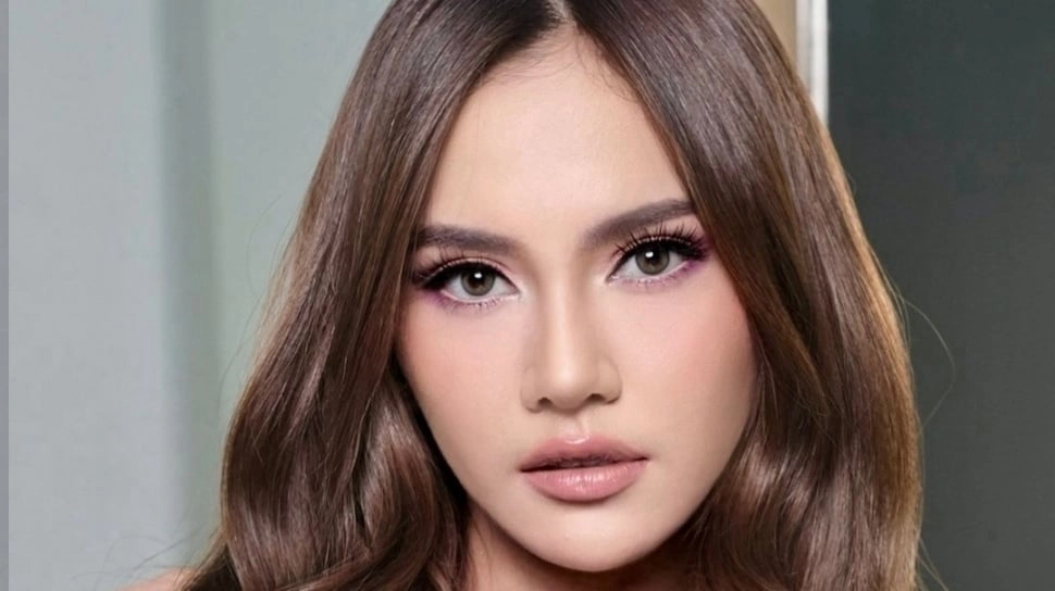 Latar Belakang Berkelas Mahalini, sampai Nangis Sesenggukan di Konser Diduga Lelah Dicibir Usai Operasi