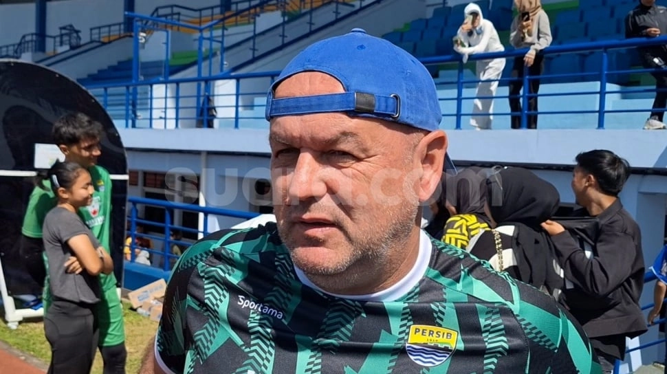 Bojan Hodak Beberkan Besok Persib Bakal Umumkan Striker Anyar, Alexandre Pato?