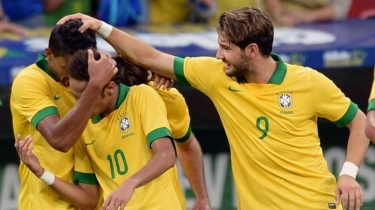 Gaji Nyaris Rp7 Miliar, Alexandre Pato Kalah Harga dari Pemain Timnas Indonesia Ini Jika Gabung ke Persib Bandung