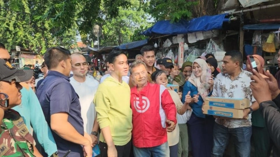Blusukan Gibran Diduga Ingin Rusak Suara Petahana di Jakarta, Loyalis Anies Ungkit Ini