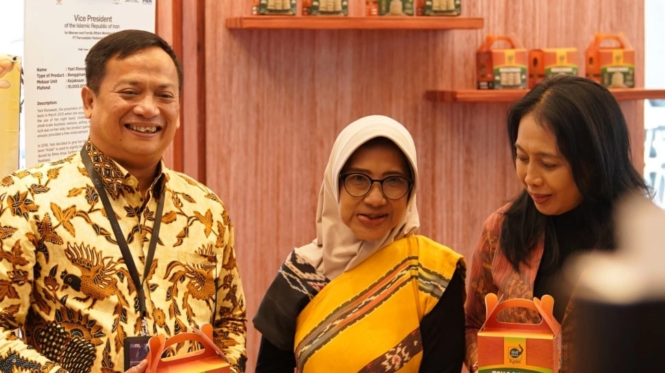 Berani Buat Variasi, Rengginang Kidal Jadi Andalan Usaha Nasabah PNM Mekaar