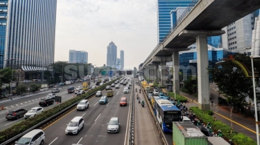 Mobil-Motor Wajib Punya Asuransi di 2025, OJK: Tunggu DPR Setuju
