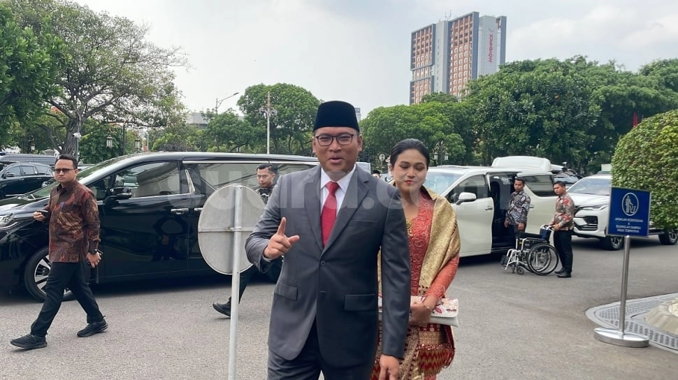 Sosok Thomas Djiwandono, Keponakan Prabowo Subianto yang Dilantik Wamenkeu