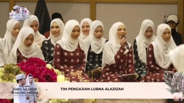 Pendidikan Nofriza Aziz, MC Pengajian Thariq-Aaliyah Dipuji Berkelas Pandu Acara Pakai Bahasa Inggris