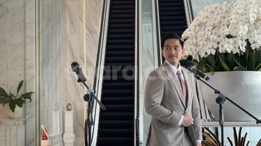 Alasan Kaesang Pakai Setelan Jas Saat Bertemu Surya Paloh Di NasDem Tower