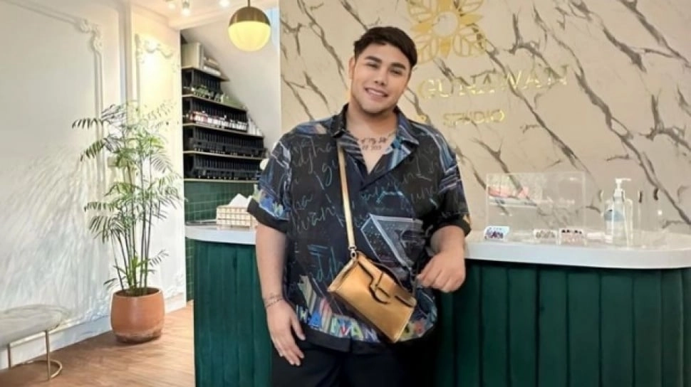 Berapa Tarif Ivan Gunawan Sebagai Desainer? Kini Ngaku Tak Pernah Diminta Rancang Baju Thariq-Aaliyah