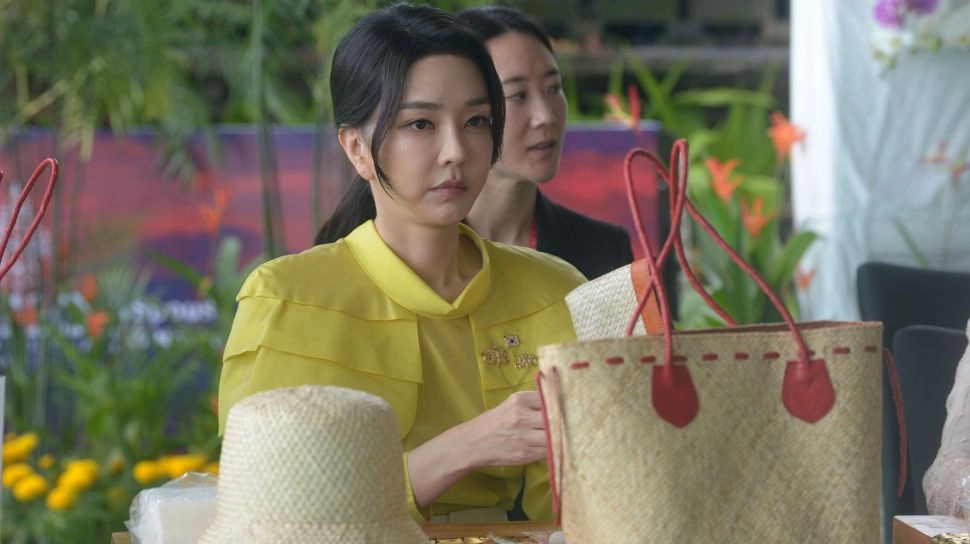 Hadiah Terlarang? Ibu Negara Korea Selatan Tersandung Skandal 'Tas Dior'
