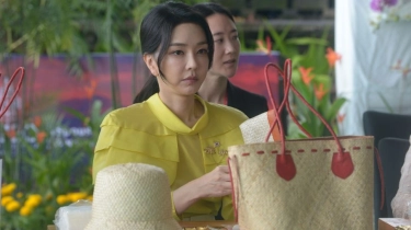 Hadiah Terlarang? Ibu Negara Korea Selatan Tersandung Skandal 'Tas Dior'