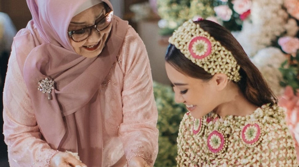 Pantas Anaknya Diva, Nenek Aaliyah Massaid Punya Pekerjaan Mentereng sampai Keliling Dunia
