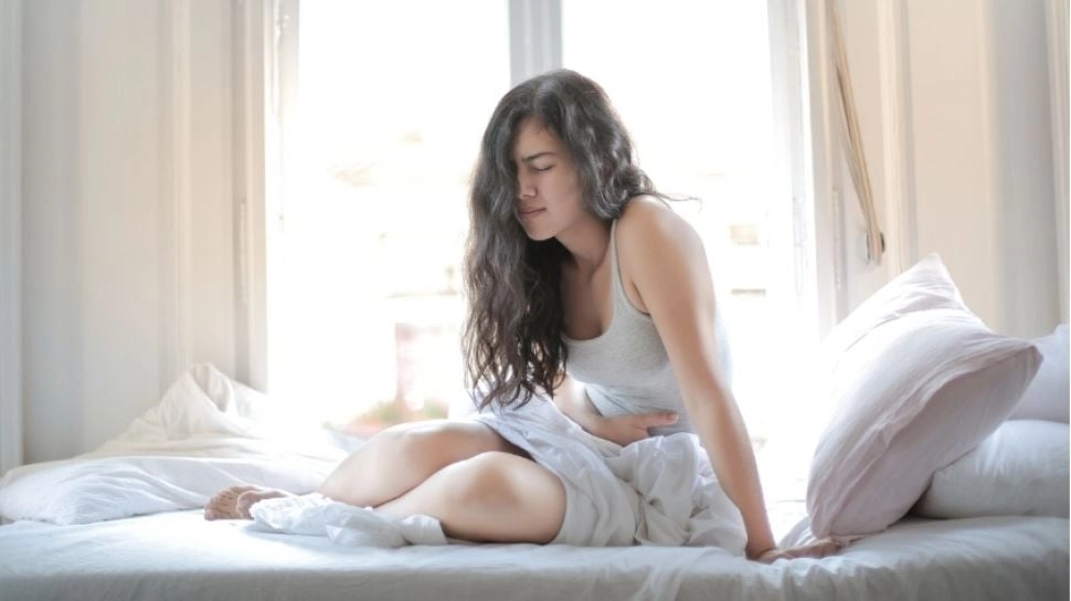 Khawatir Anak Salah Informasi? Begini Cara Tepat Ibu Bicara Soal Menstruasi