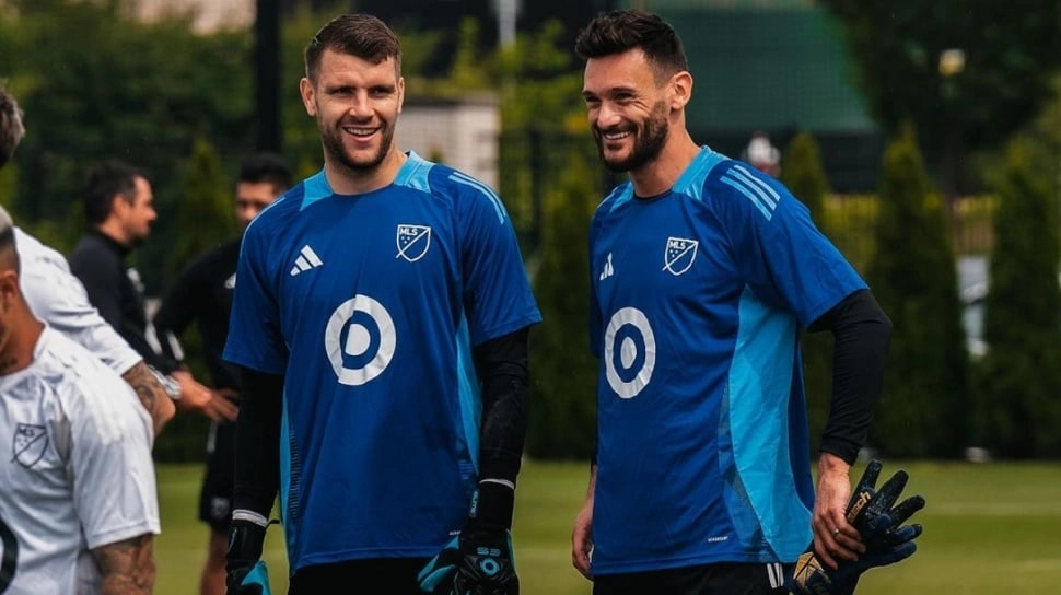Kabar Buruk dari Maarten Paes, Bikin Kesalahan Besar saat Gagal Setim dengan Lionel Messi