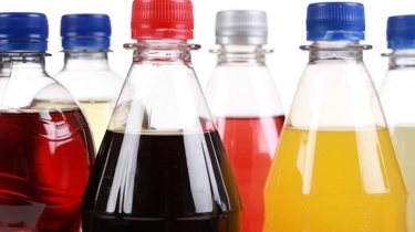 Waspada! Jangan Biarkan Anak Minum Soft Drink, Bisa Bikin Gagal Ginjal