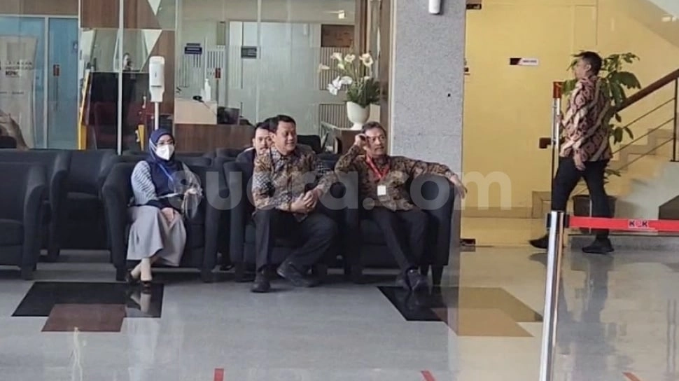 Menteri Sakti Wahyu Trenggono Datang ke KPK Pagi-pagi, Ada Apa?