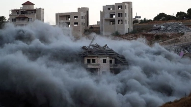 Tentara Israel Tembaki Sekolah Tempat Pengungsian Di Gaza, 30 Orang Tewas