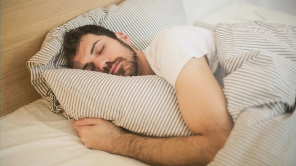 Seorang Perempuan Curhat Ingin Cerai Gegara Kebiasaan Tidur Suaminya yang Tak Biasa