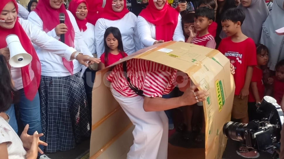Bukan Buat Anak-anak, Ini Lomba 17 Agustus Khusus Dewasa yang Seru dan Menantang!