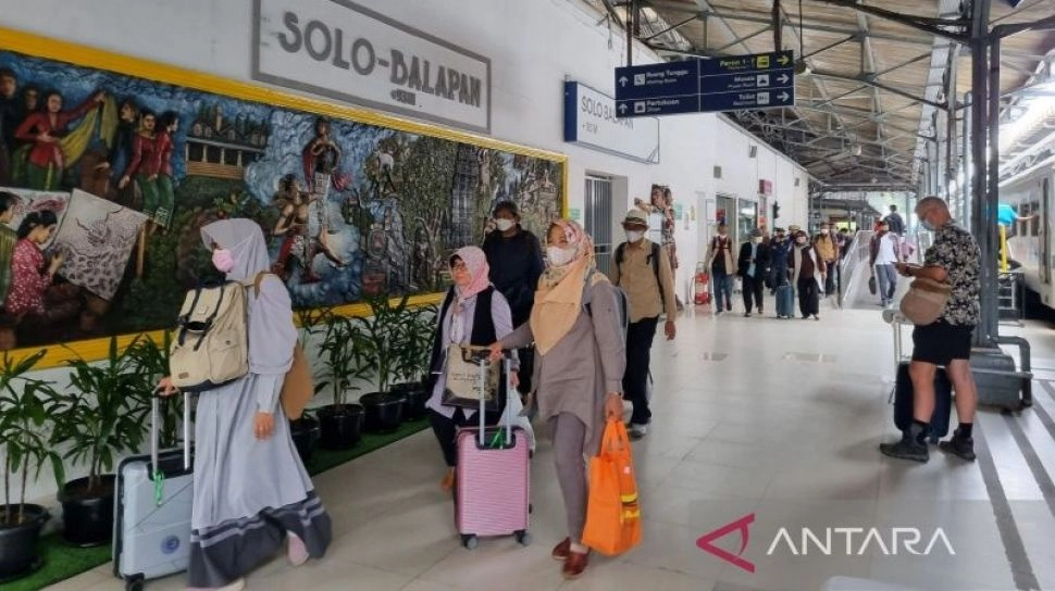 Geger Penangkapan Terduga Teroris di Stasiun Solo Balapan, PT KAI Buka Suara