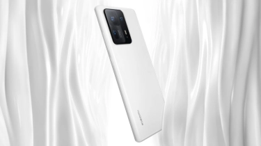 Xiaomi Uji Batas Inovasi dengan Kamera Bawah Layar di Mix 5