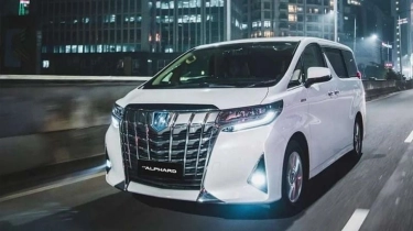 Hujan Berkah Sewa Mobil di IKN, Alphard Rp 25 Juta Sehari!