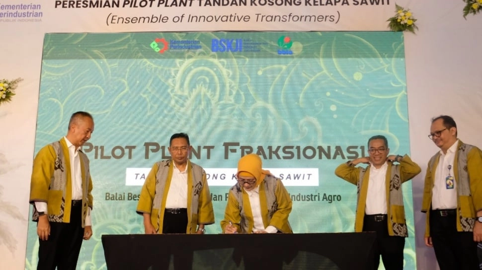 Rekind Bangun dan Operasikan Pabrik Percontohan Pengolahan Limbah Kelapa Sawit