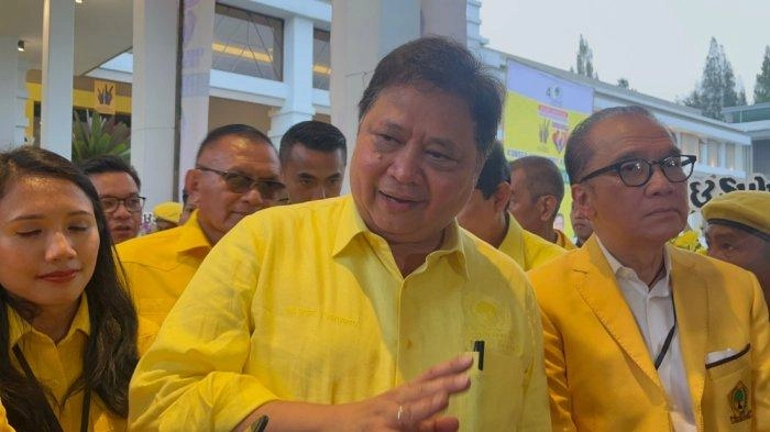 Detik-detik Airlangga Hartarto Putuskan Mundur Dari Ketua Umum Golkar, Sempat Kumpulkan Anak Istri