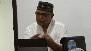 Petrus Nilai Pengunduran Diri Airlangga Tidak Normal: Ada Invisible Hand yang Tengah Bermain