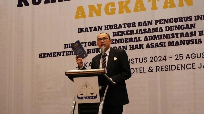 IKAPI Luncurkan Buku pada Pembukaan Pendidikan Intensif Kurator